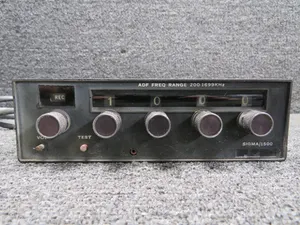 Sigma-1500 General Aviation ADF Receiver Unit (Missing Volume Knob) (Worn Face)